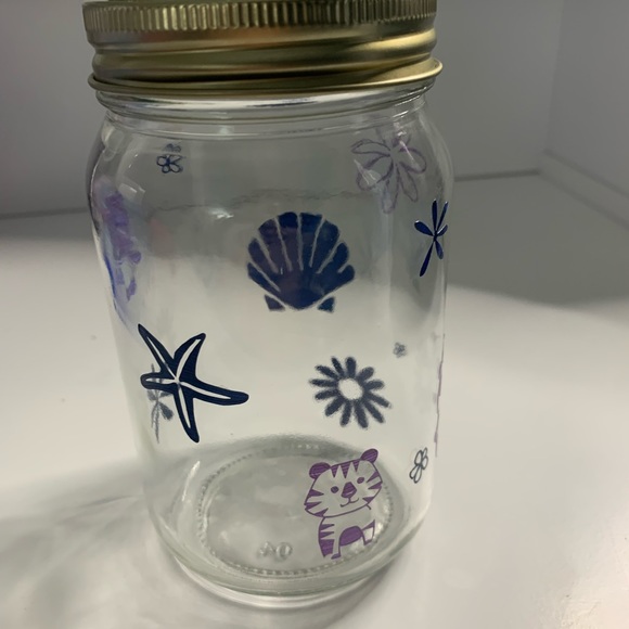 Jars 🫙 - Picture 2 of 6